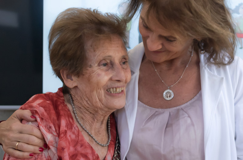 Voluntariado en el telfono de atencin a la soledad de la Fundacin Gil Gayarre